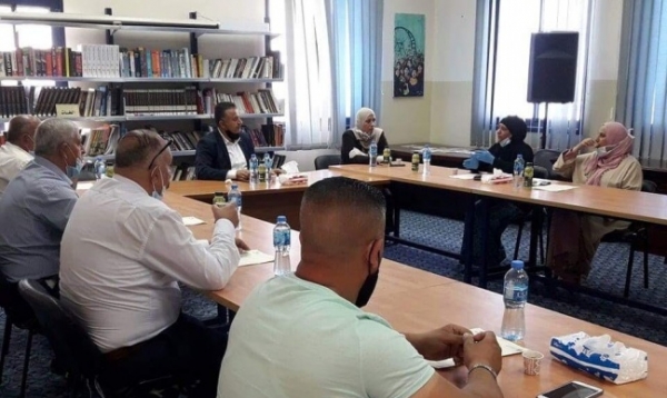 وقعت فعاليات مدينة بيتونيا ومؤسساتها وجمعياتها الاهلية مع البلديـة ميثاق شرف للتأكيد على الالتزام بتعليمات لجنة الطوارى العليا