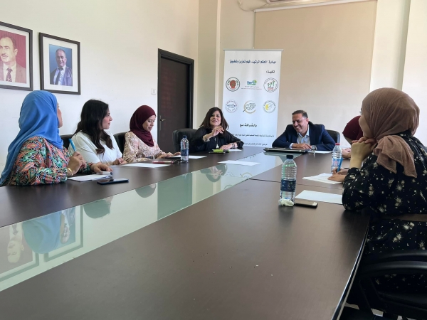 رئيس البلدية بالإنابة السيد صلاح الميمي يستقبل وفدا من مؤسسة حوار للتنمية المجتمعية