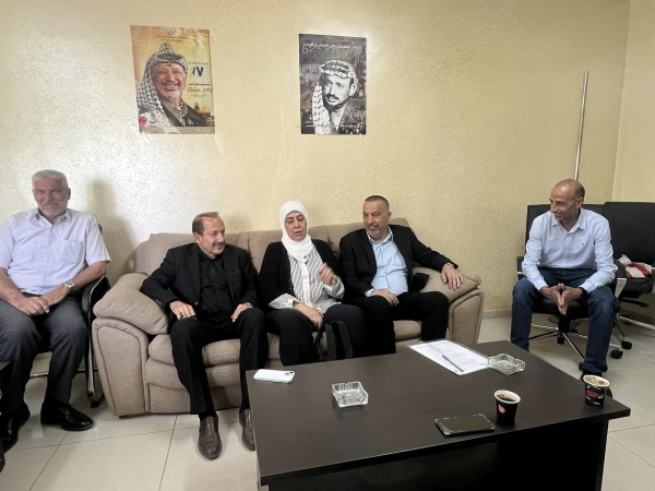 لقاء في دار المحافظة