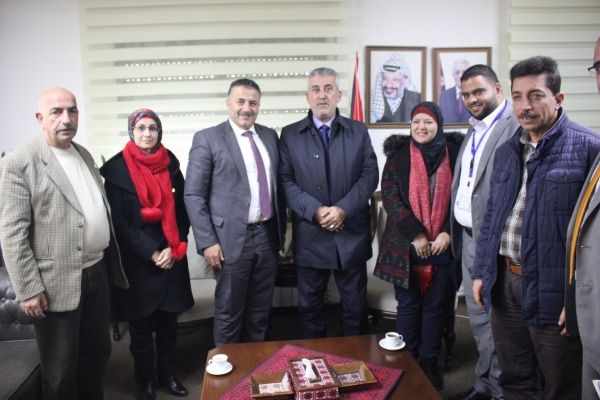 دولــة يطلع وزير الحكم المحلي على احتياجات بلدية بيتونيا من المشاريع التطويرية